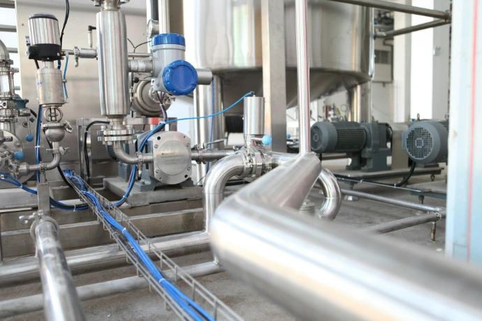 équipement industriel gris